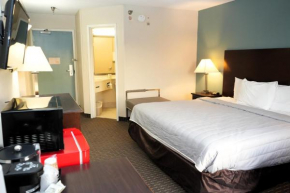 Copley Inn & Suites